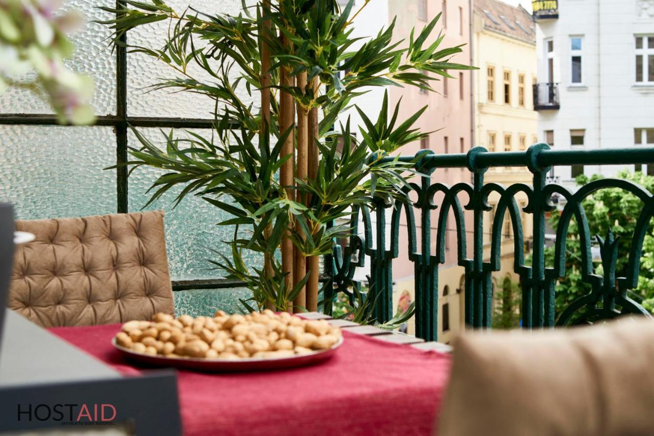 M52 Apartment - Hostaid Budapest Eksteriør billede